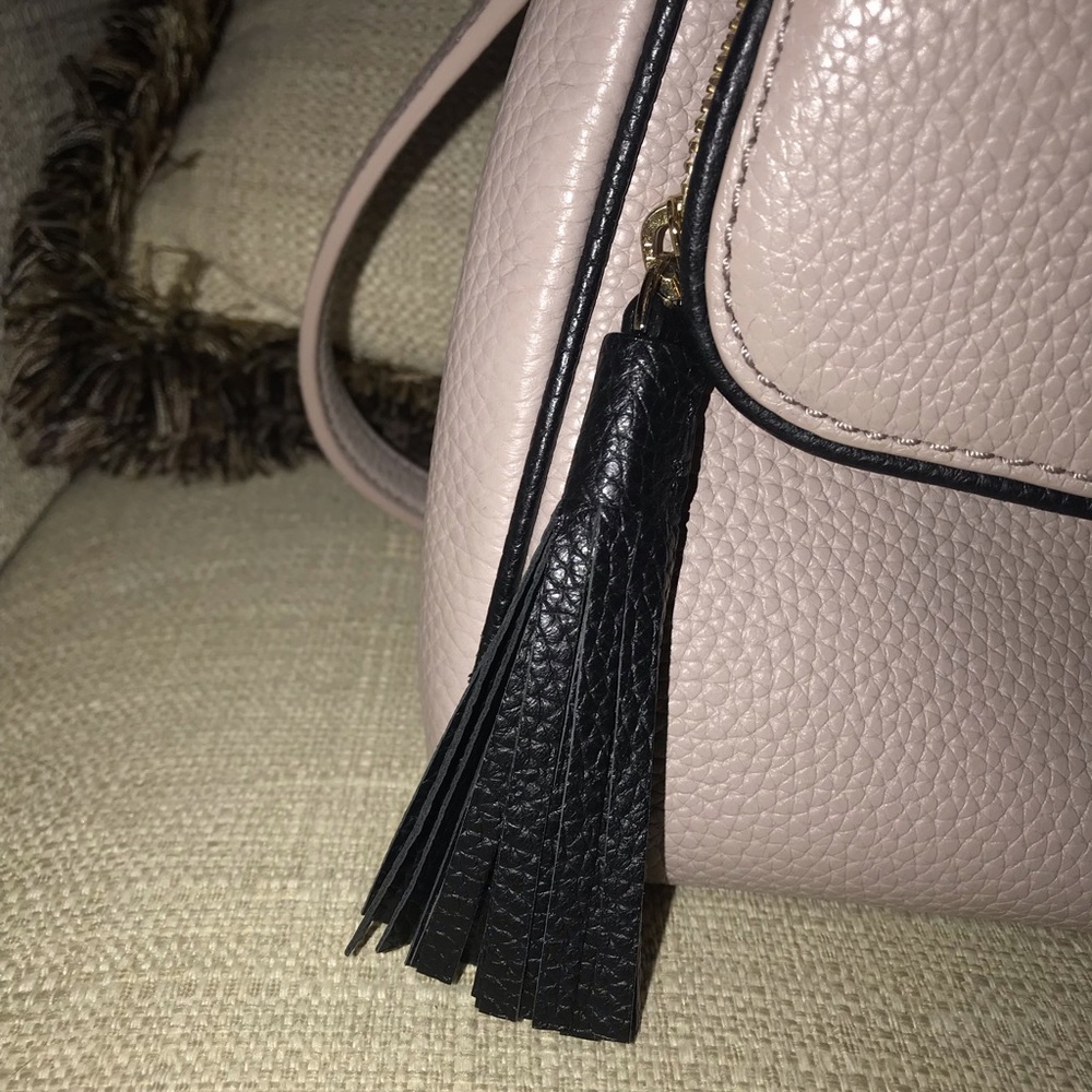 Kate Spade Purse - Picture 2 of 6
